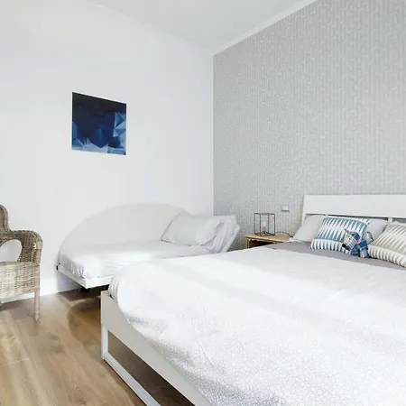 Como Holiday Home * Como
